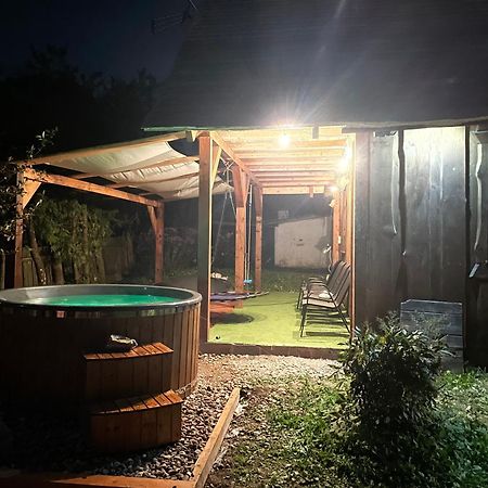 Dom Z Sauna - Lugiele Dzierwiany Exteriör bild