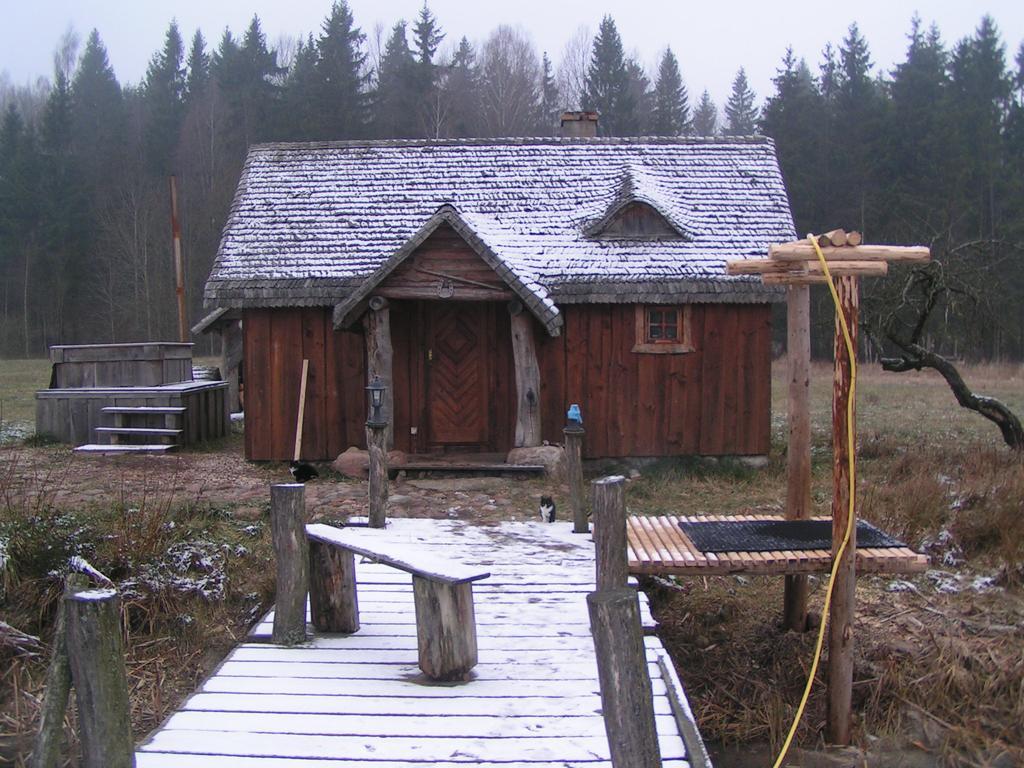 Dom Z Sauna - Lugiele Dzierwiany Exteriör bild