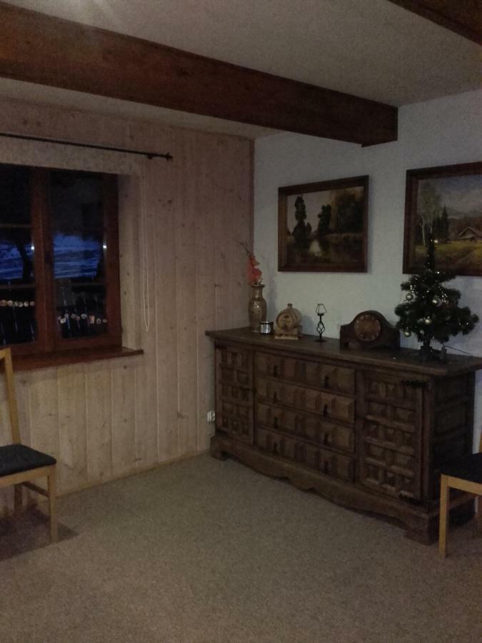 Dom Z Sauna - Lugiele Dzierwiany Exteriör bild